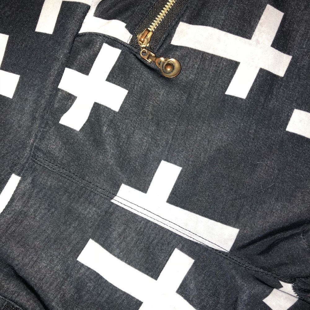 Shorts - Picture 2 of 2